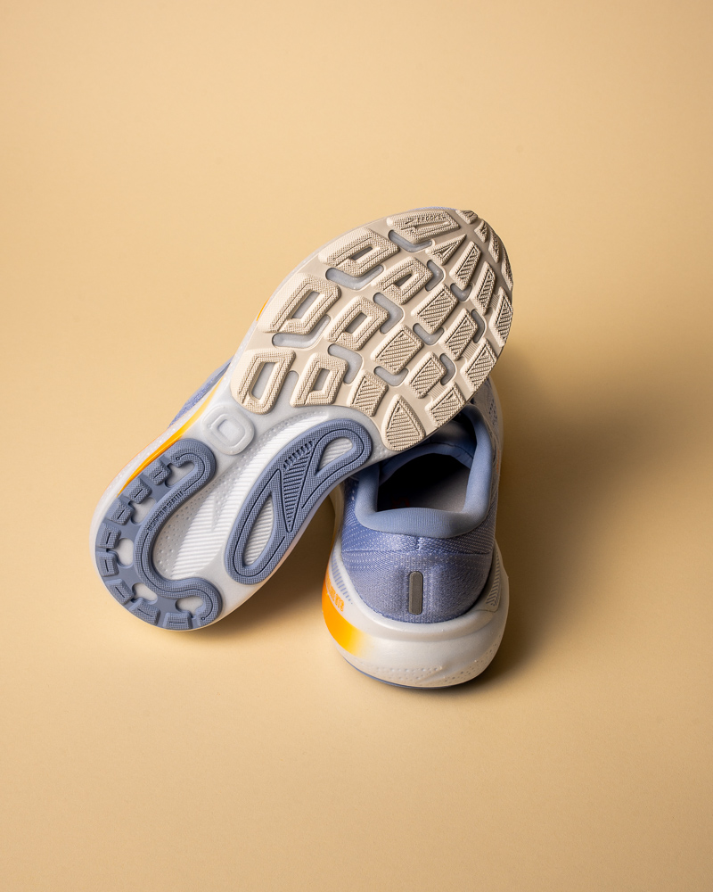 Composition minimaliste de la paire